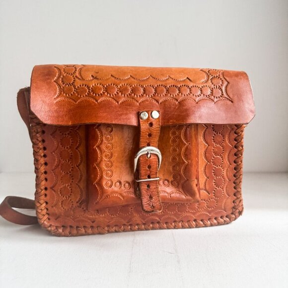 Vintage Hand tooled Brown Whipstitch Detail Square Shoulder Bag - Picture 2 of 5